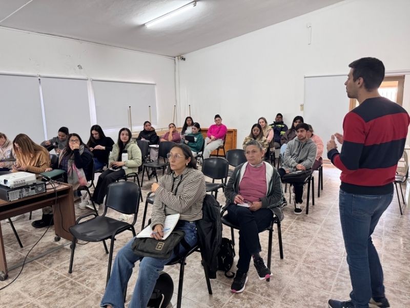 Se realizó una nueva capacitación en Manipulación Segura de Alimentos